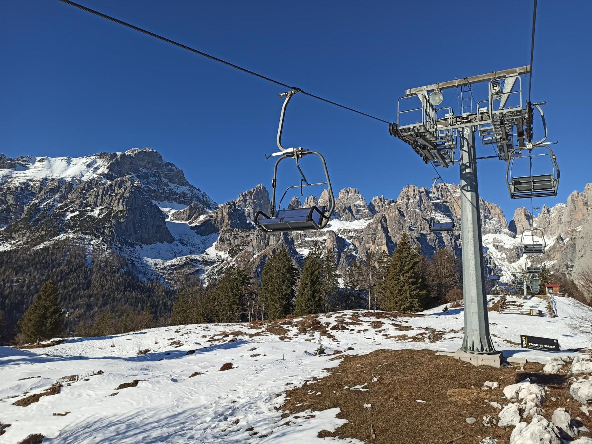 Hotel Zurigo Molveno Exterior photo